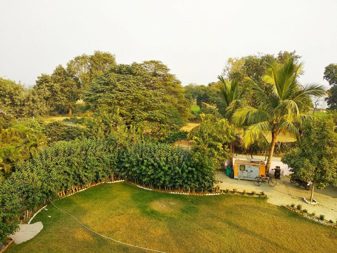 Vedic Villa Varanasi Ngoại thất bức ảnh